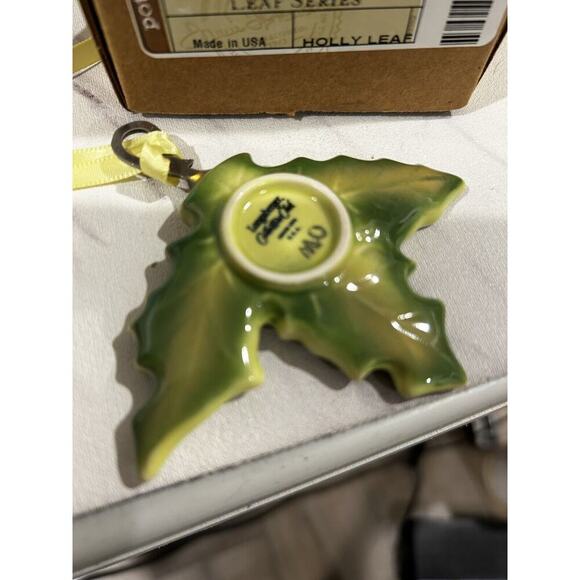 Longaberger 2010 CC Eschman Meadows Leaf Series Holly Leaf ornament NEW #71505 - Picture 2 of 2